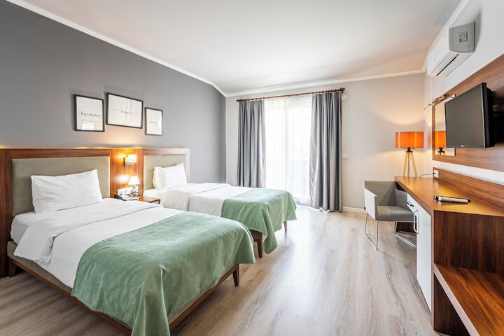Room 20 of 83