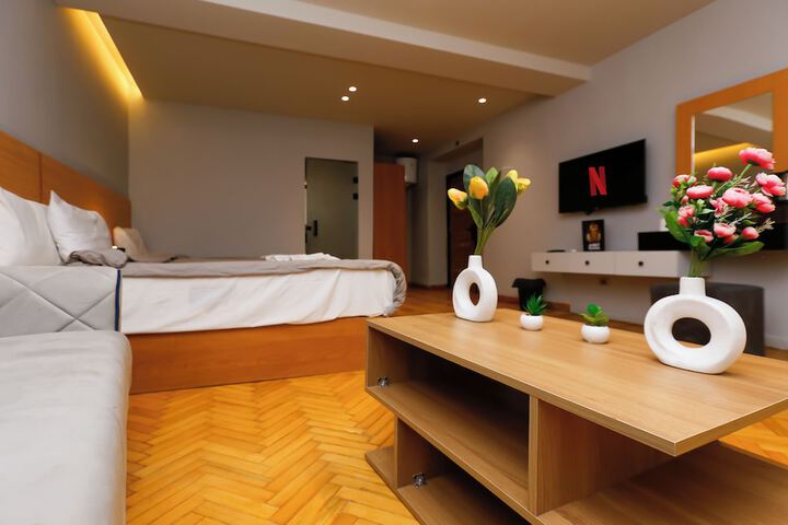 Room 84 of 227