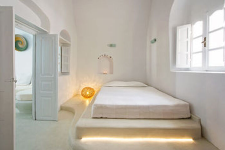Room 4 of 23