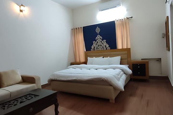 Room 19 of 27
