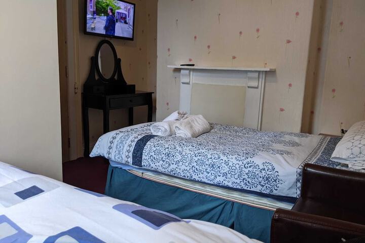Room 8 of 41
