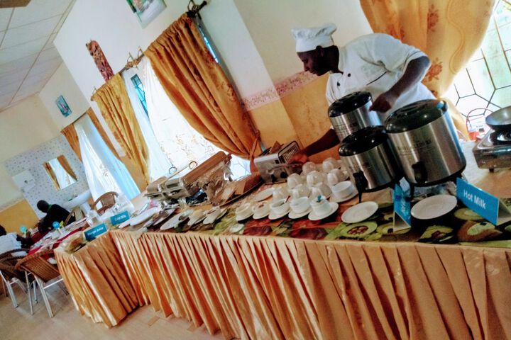 Breakfast area