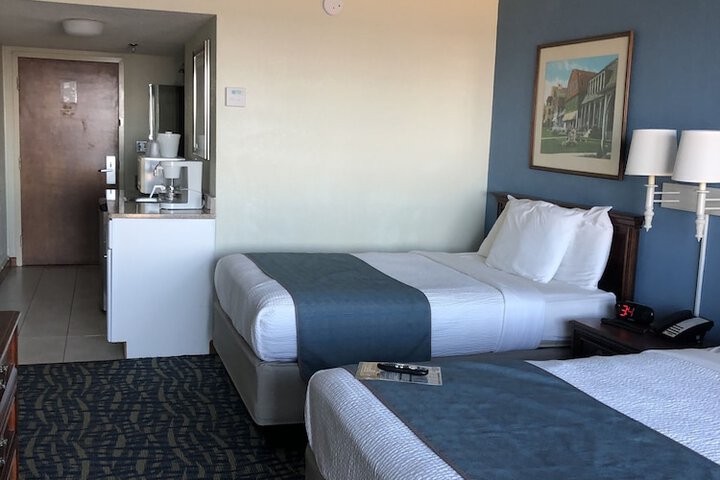 Room 20 of 37
