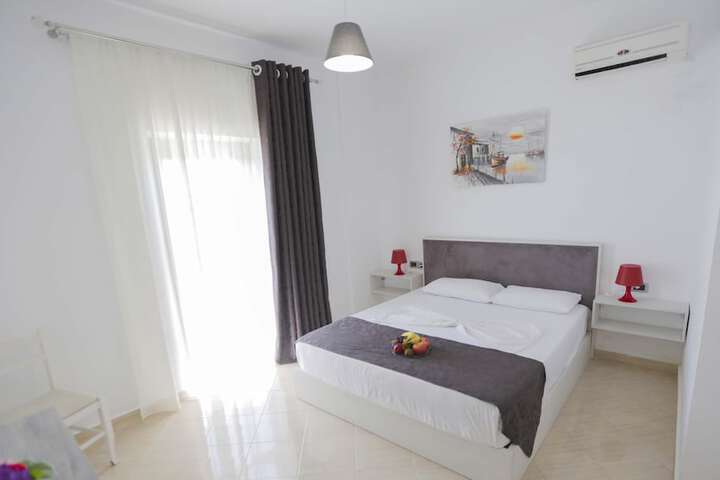 Room 62 of 131