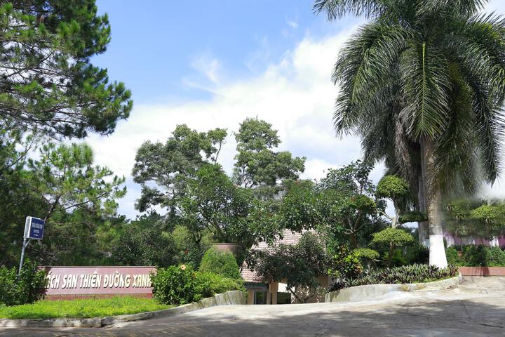 Thien Duong Xanh Hotel