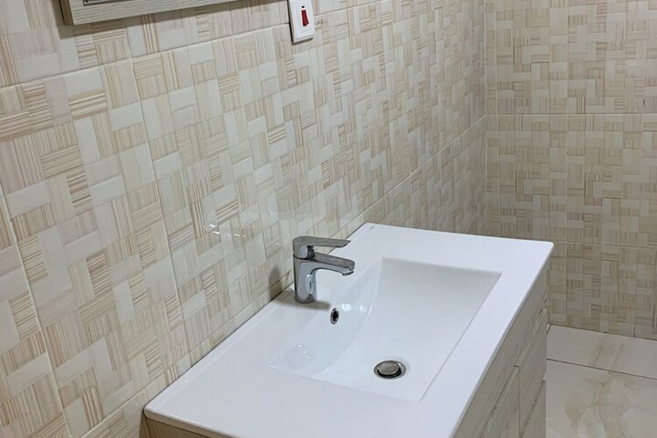 Room 14 of 44