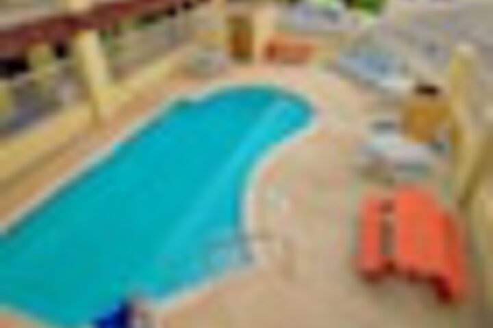 Pool 80 of 177