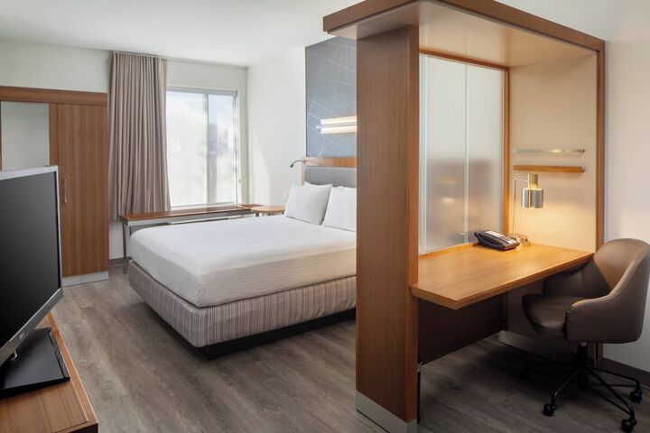 Room 5 of 29