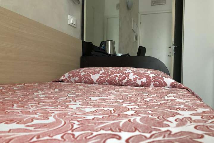 Room 9 of 56