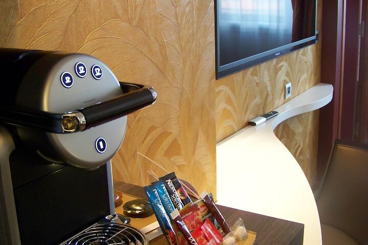 Room amenity