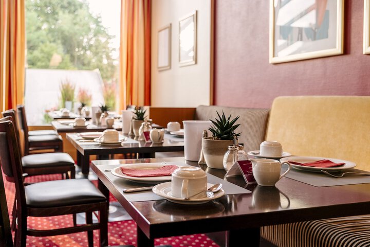Breakfast/Coffee Service 42 of 58