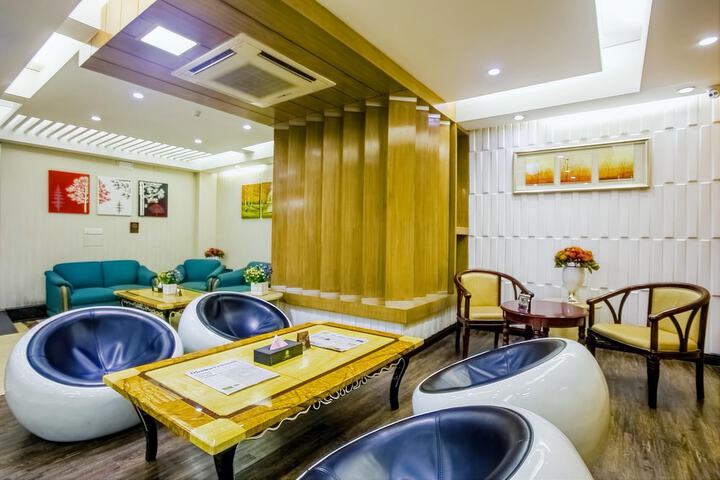 Hotel Interior 11 of 49