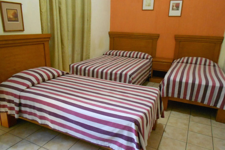 guest_rooms