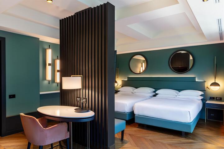 Room 47 of 147