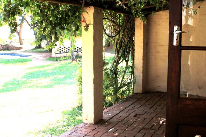 Terrace/Patio 5 of 8