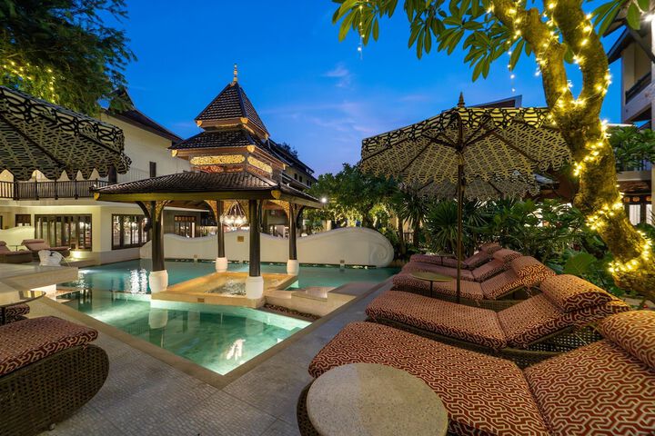 Pool 66 of 90