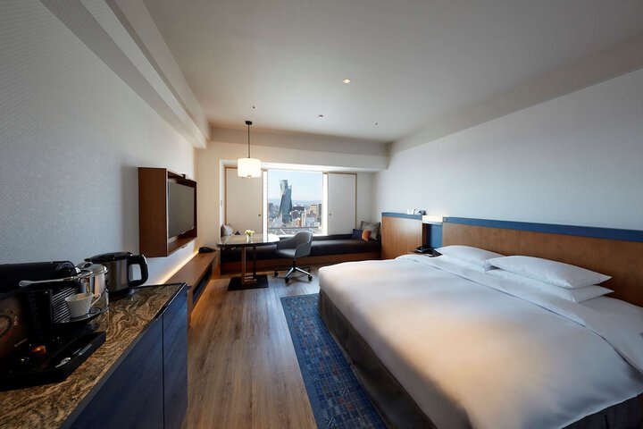 Room 6 of 155