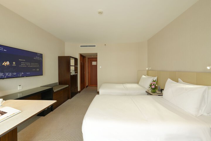 Room 26 of 87