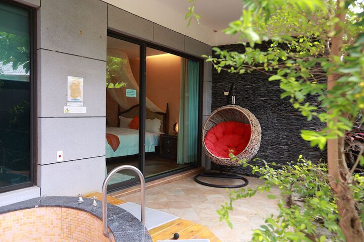 Room 18 of 47