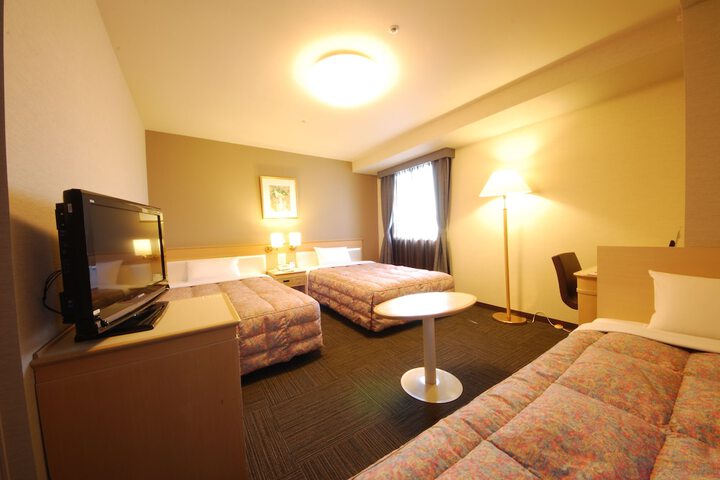 Room 5 of 30