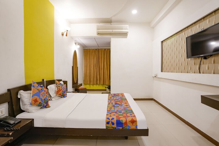 Room 8 of 36