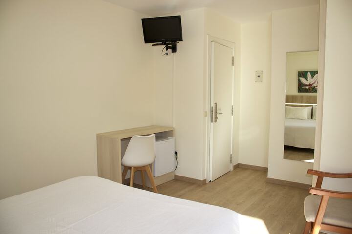 Room 36 of 136