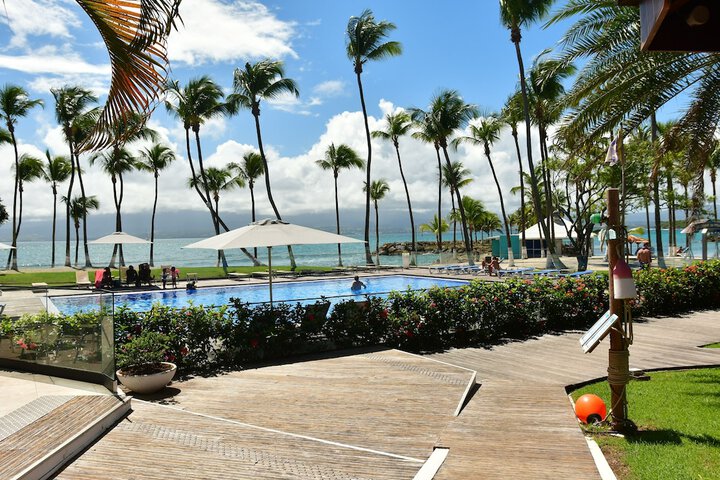 Hotel Pool
