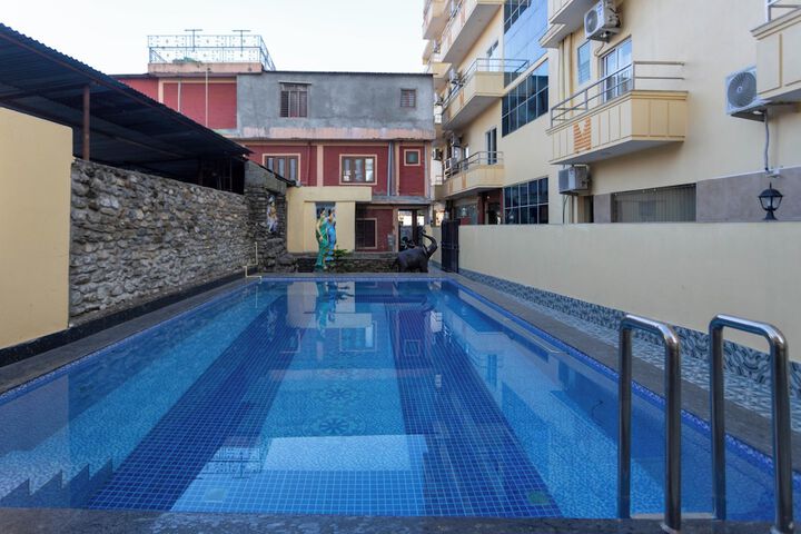 Pool 24 of 45