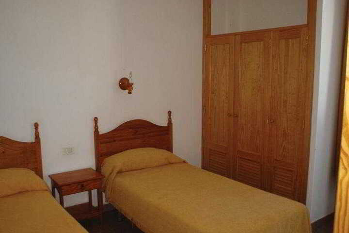 Room 3 of 4