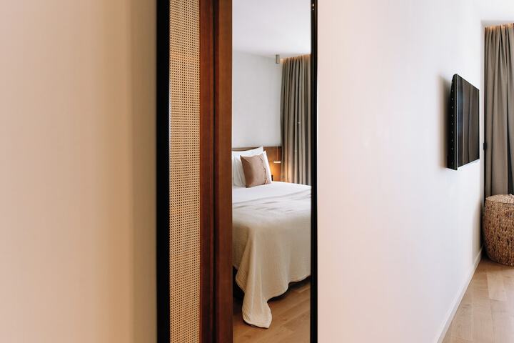 Room 138 of 443