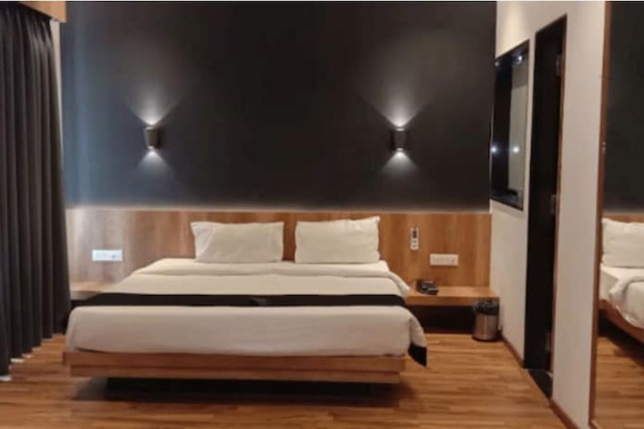 Room 7 of 29