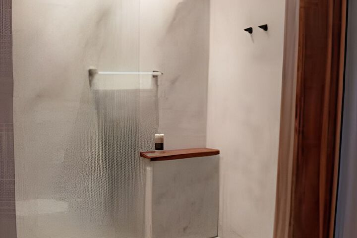 Room 10 of 23