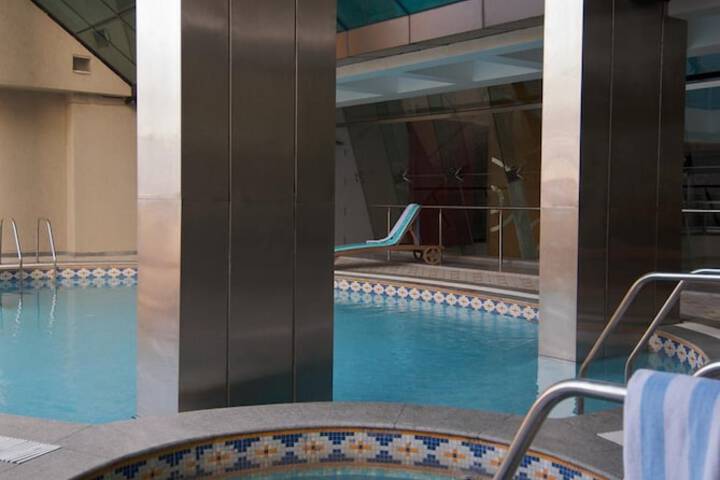 Pools & Facilities