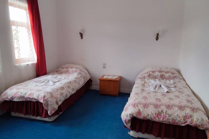 Room 15 of 175