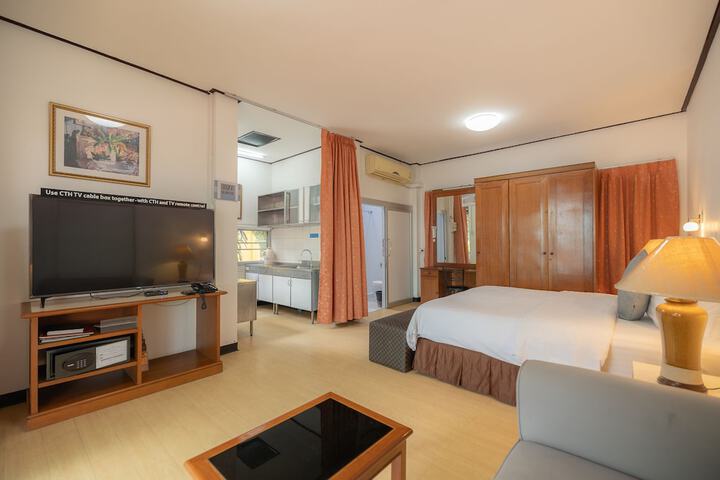 Room 28 of 159