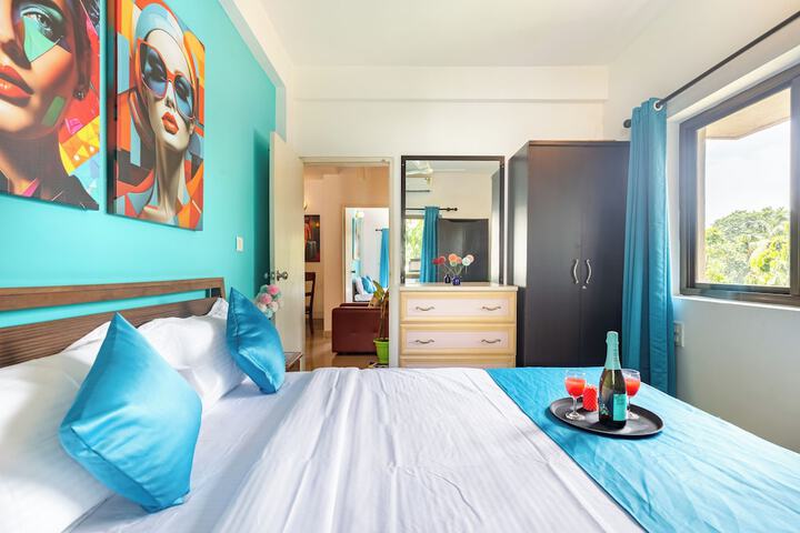 Room 90 of 682