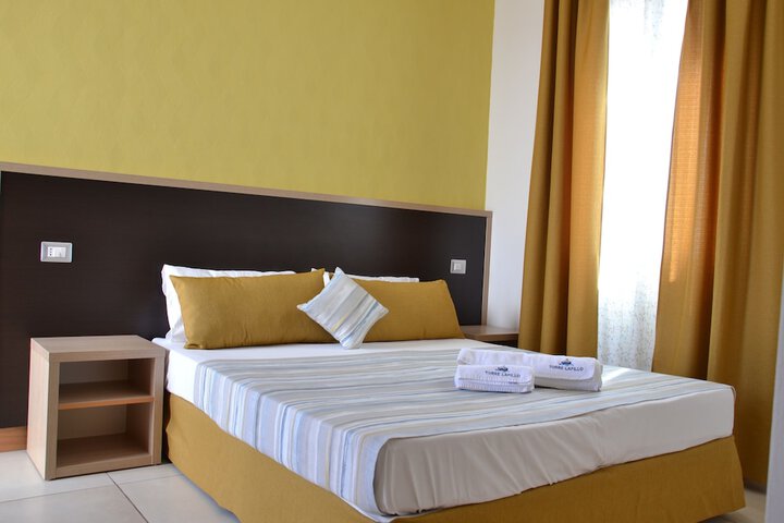 Room 8 of 29