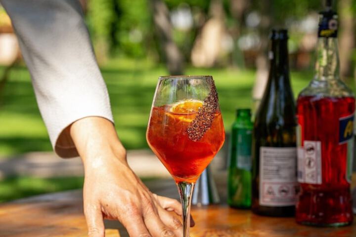 Lounge 217 of 321