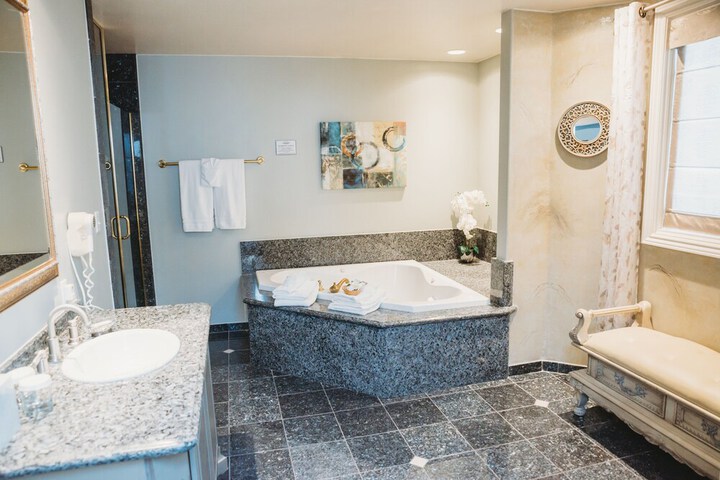 Bath Interior