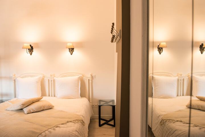 Room 16 of 49
