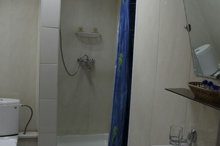 Room 37 of 53