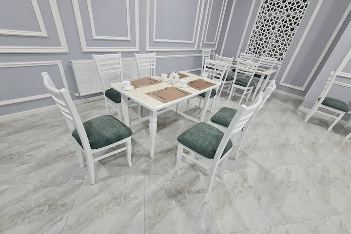 Dining 40 of 47