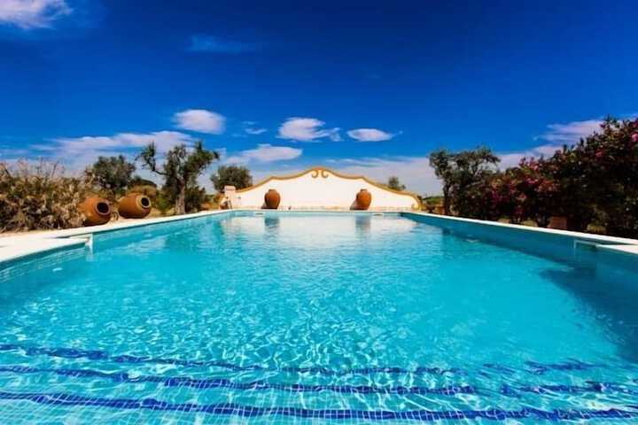 Pool 39 of 104