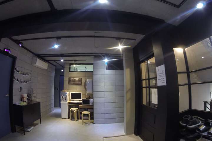 Guest Lobby