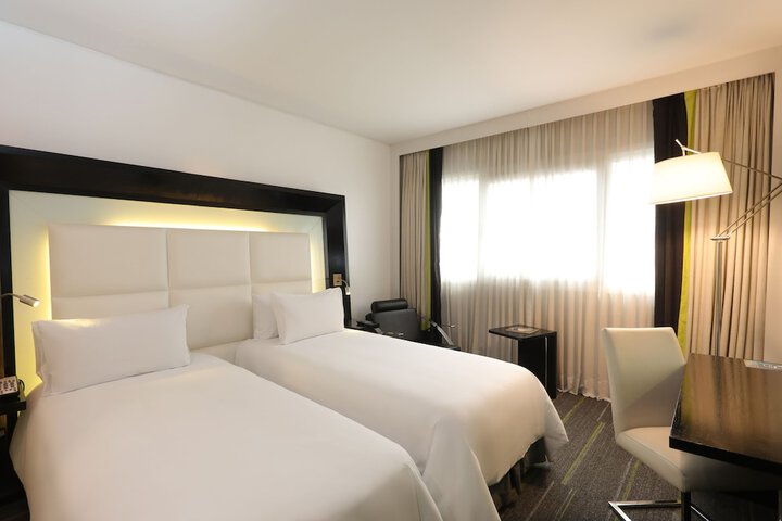 Room 5 of 54