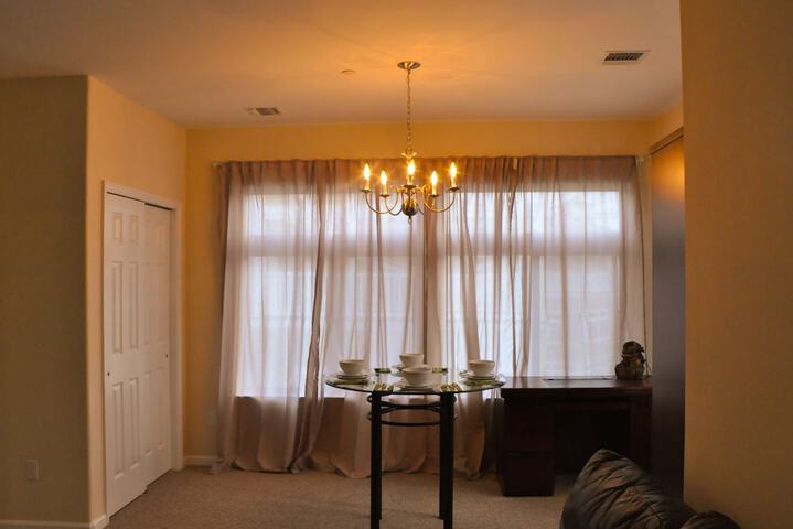 Room 9 of 23