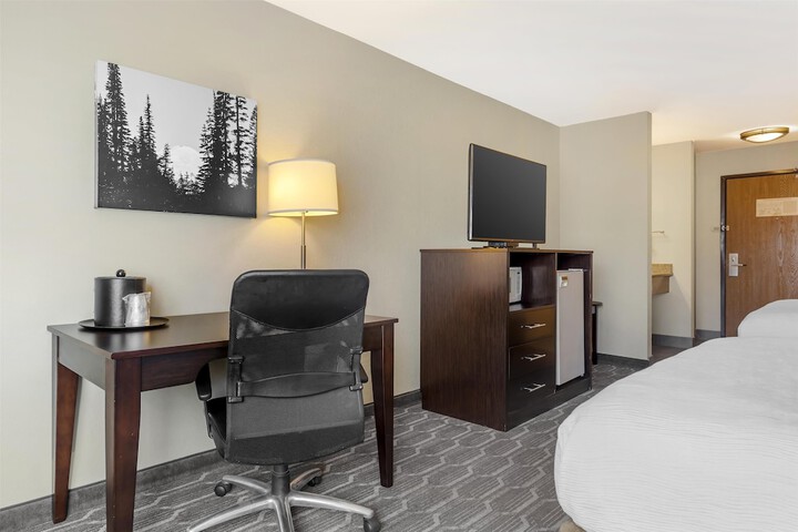 Room 16 of 43