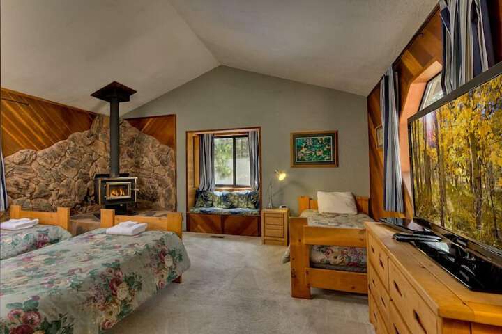 Room 8 of 20
