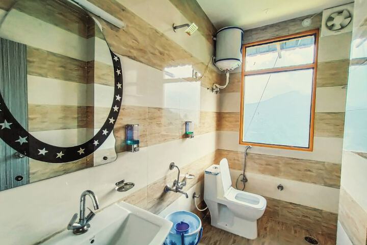Room 20 of 21