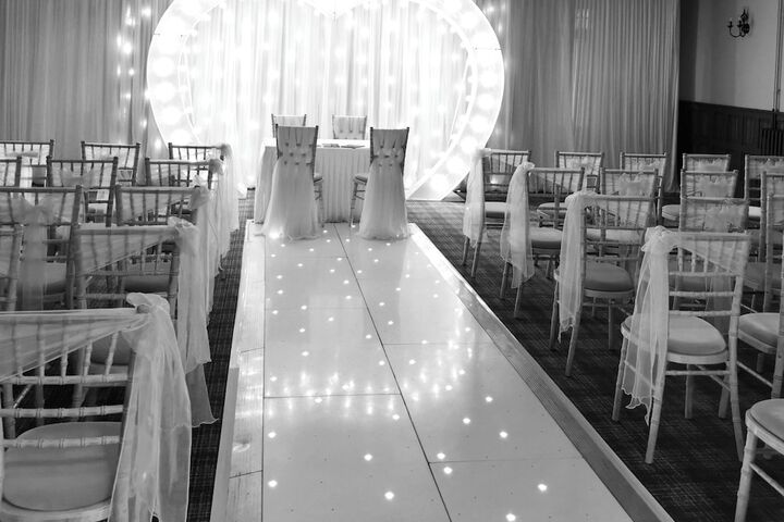 Ballroom/Hall 102 of 141